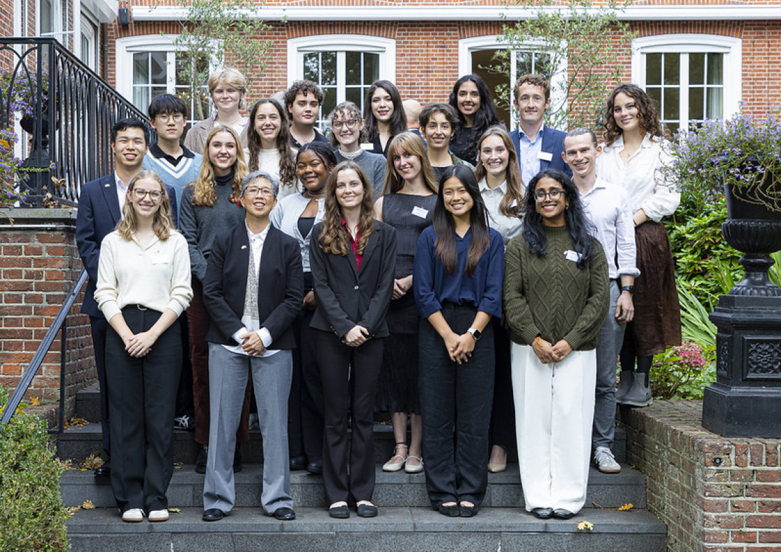 Medium 2nd Intro US 2025 meeting group photo .jpg